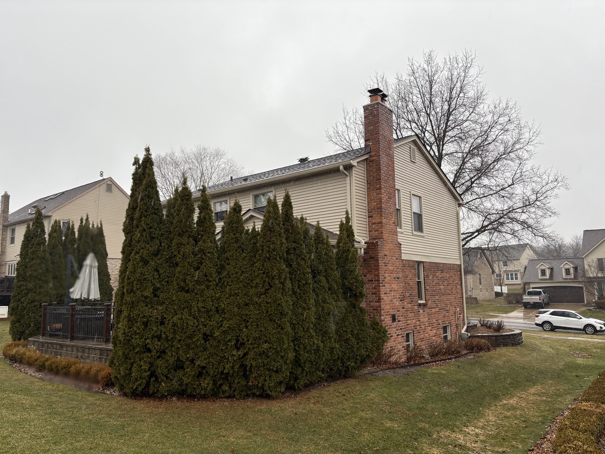 9686 Normandy Drive , Plymouth, MI, US