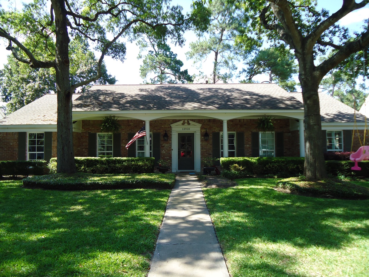 13910 Perthshire Road , Houston, TX, US