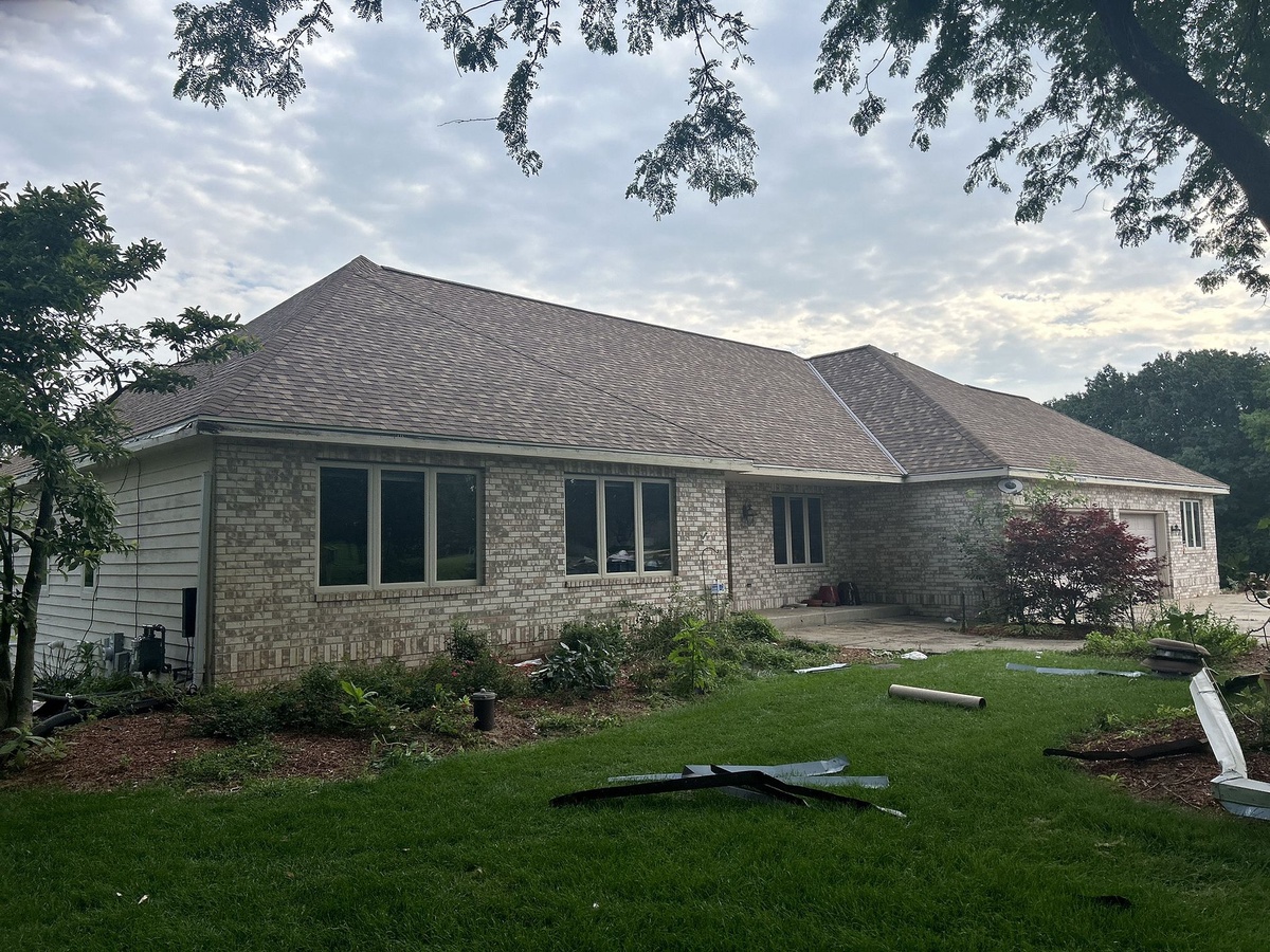 W283N3671 Yorkshire Trace , Pewaukee, WI, US