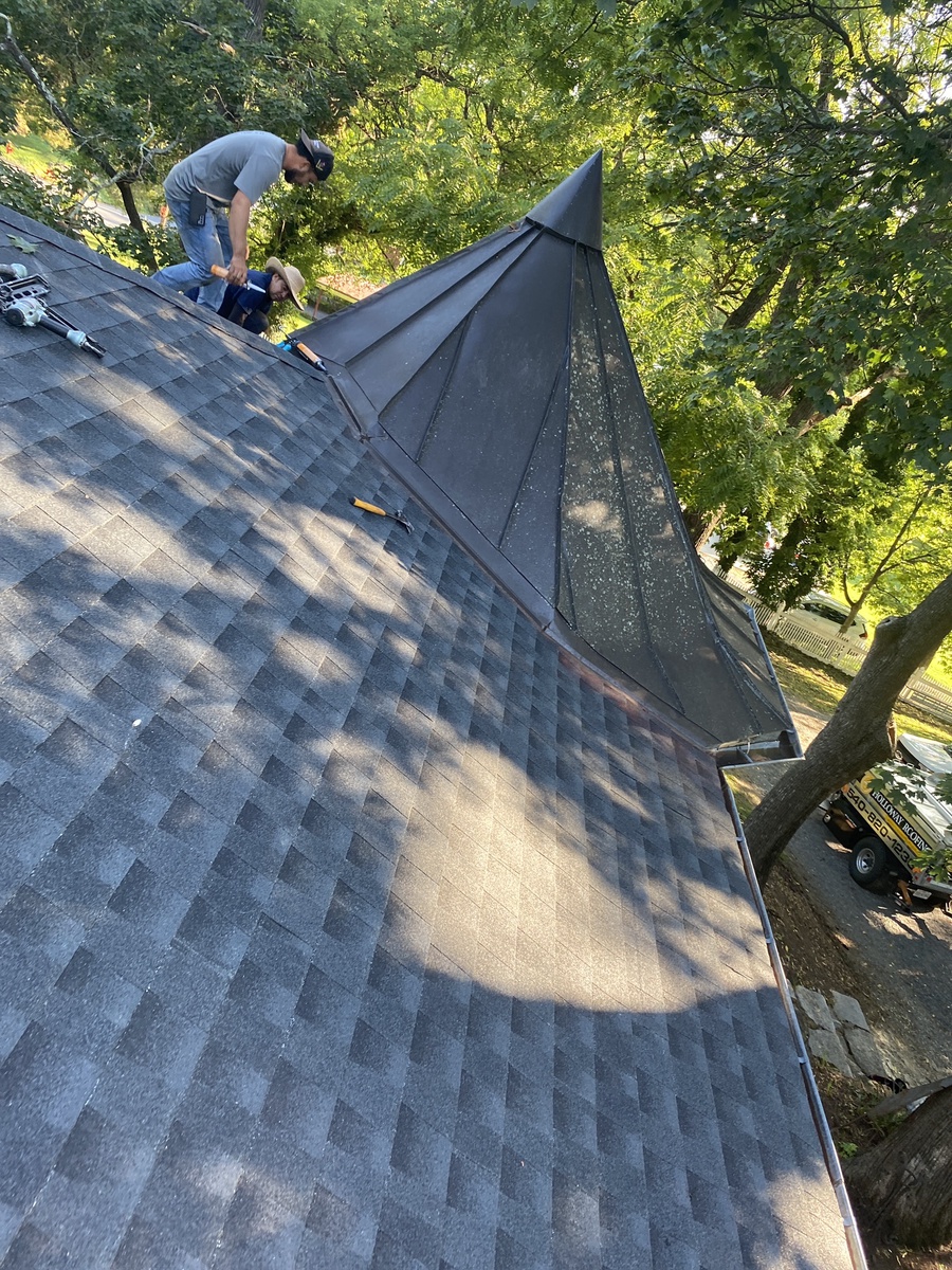 718 Donaghe Street , Staunton, VA, US