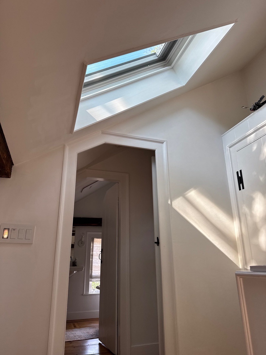 8 Burrs Lane , Providence, RI, US