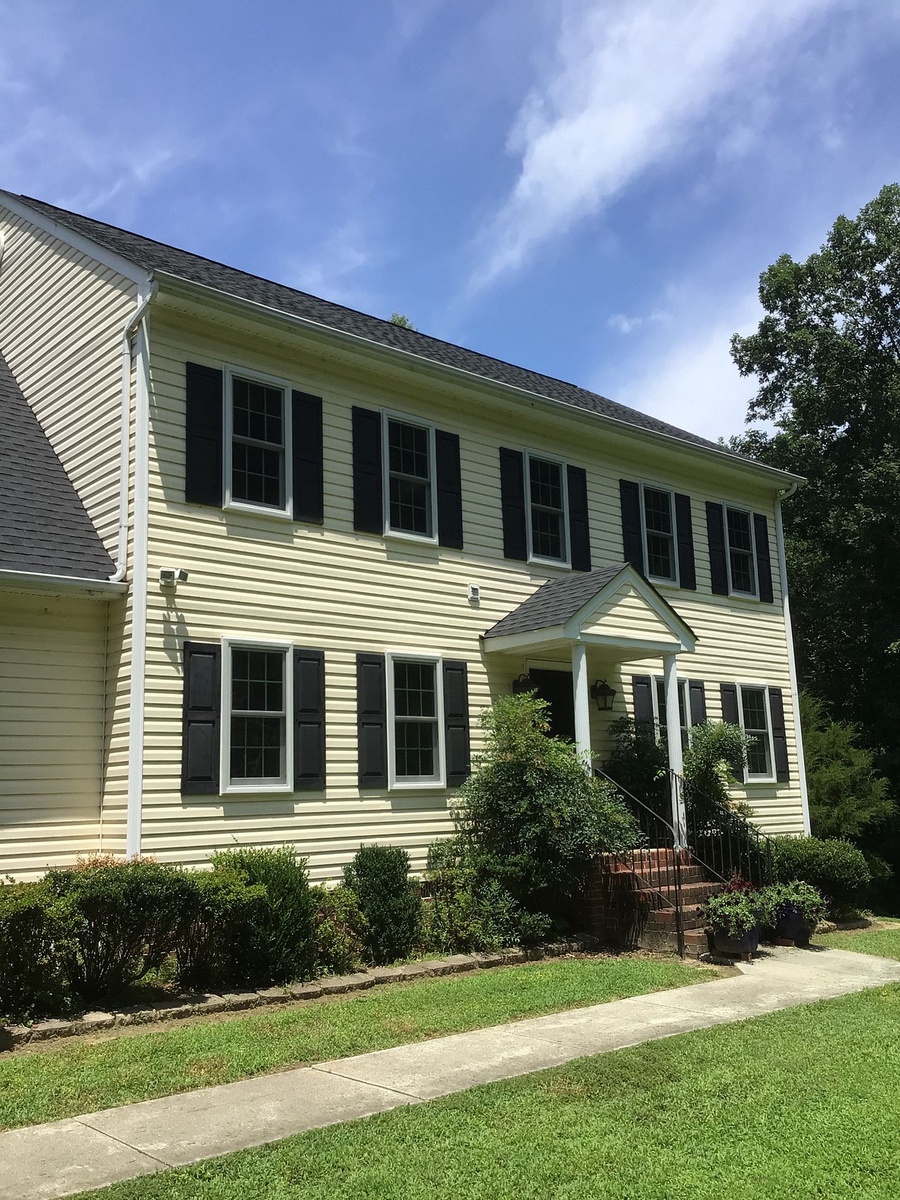 4932 Stewart Lane , Disputanta, VA, US