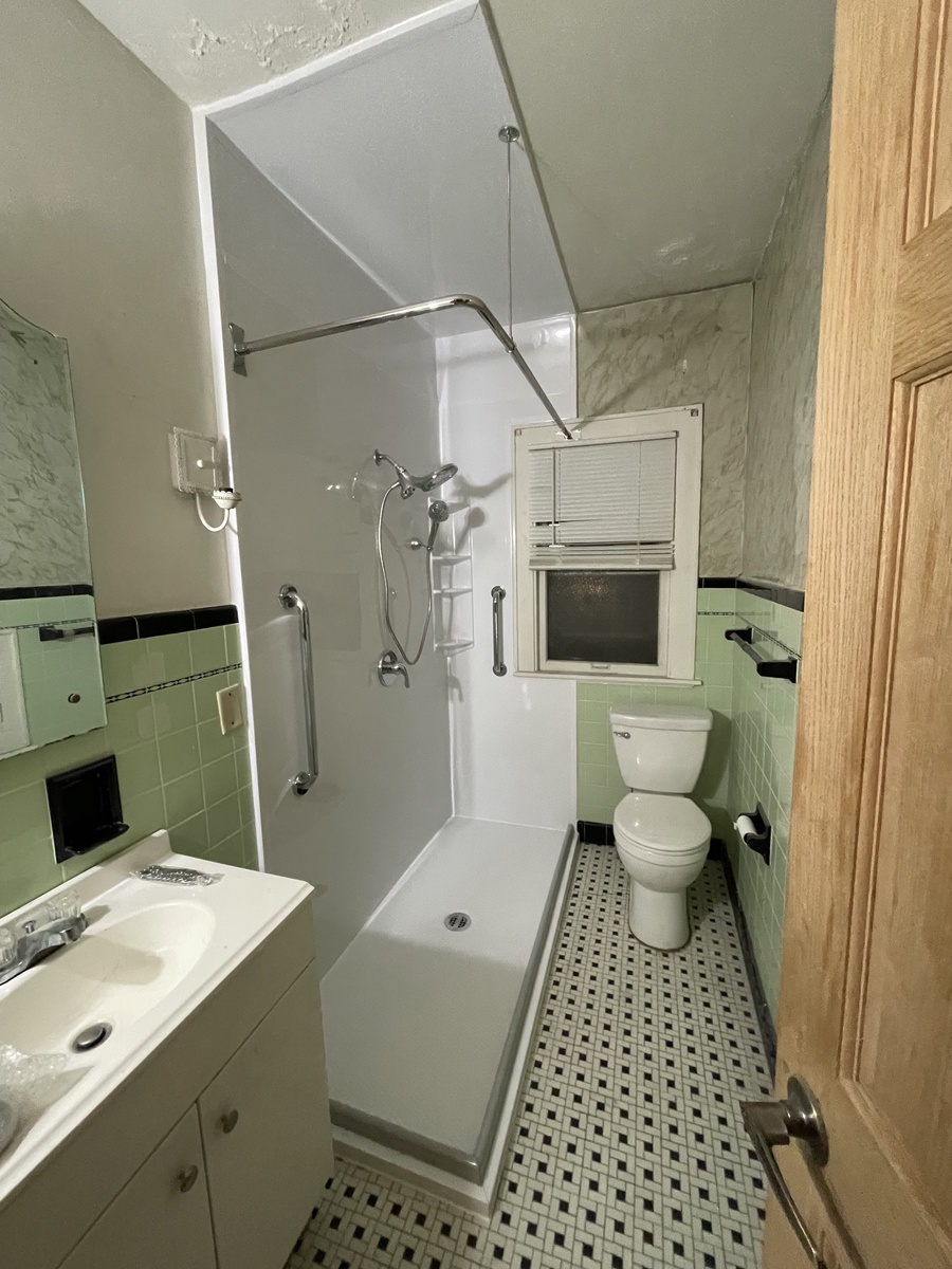 Milwaukee, WI, 53216, US