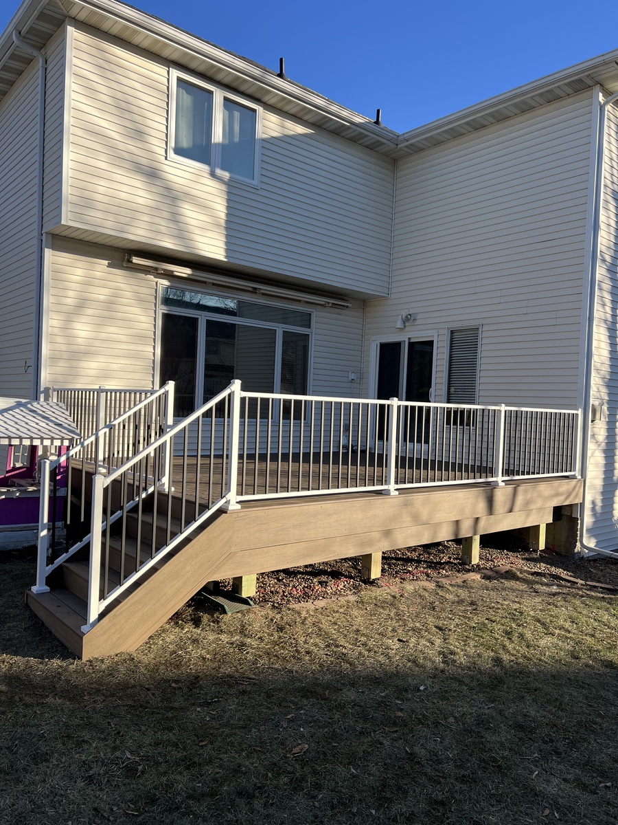184 57th Court , West Des Moines, IA, US