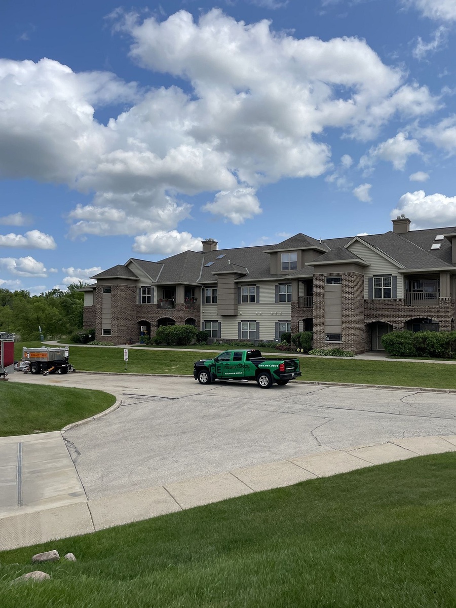 2955 West Drexel Avenue , Franklin, WI, US