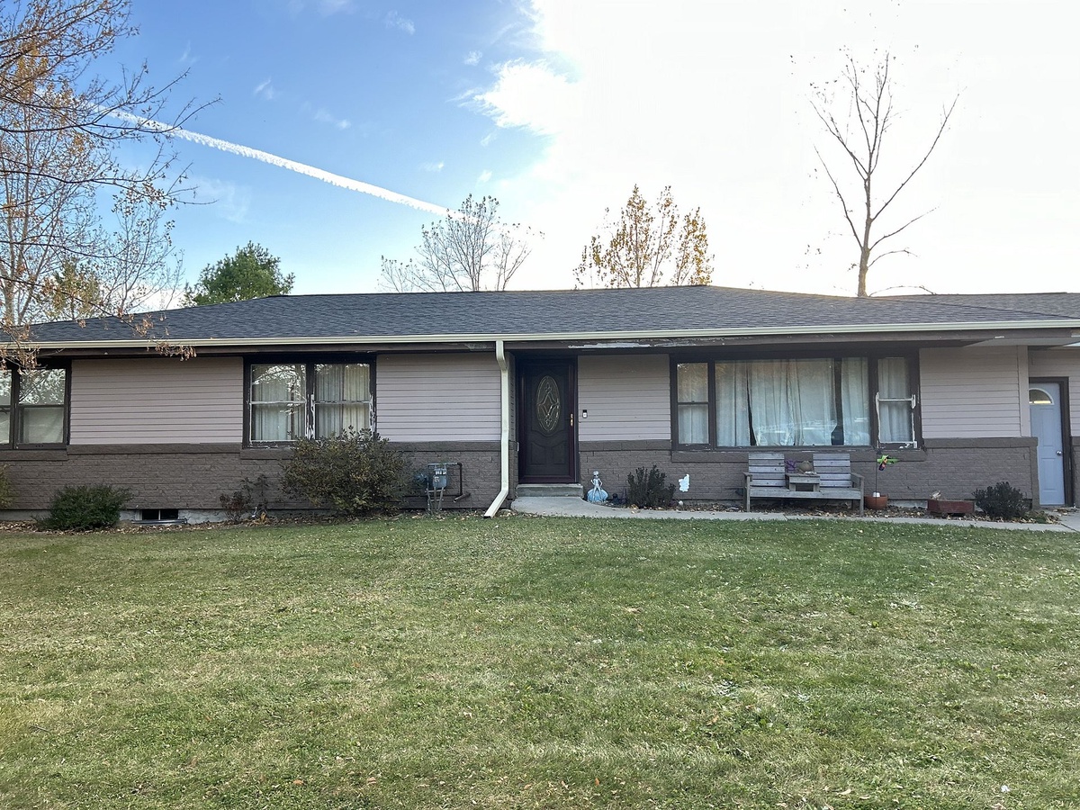 4351 Aarons Place , West Bend, WI, US