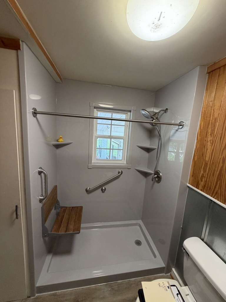 3845 Colburn Mountain Road , Tuscumbia, AL, US