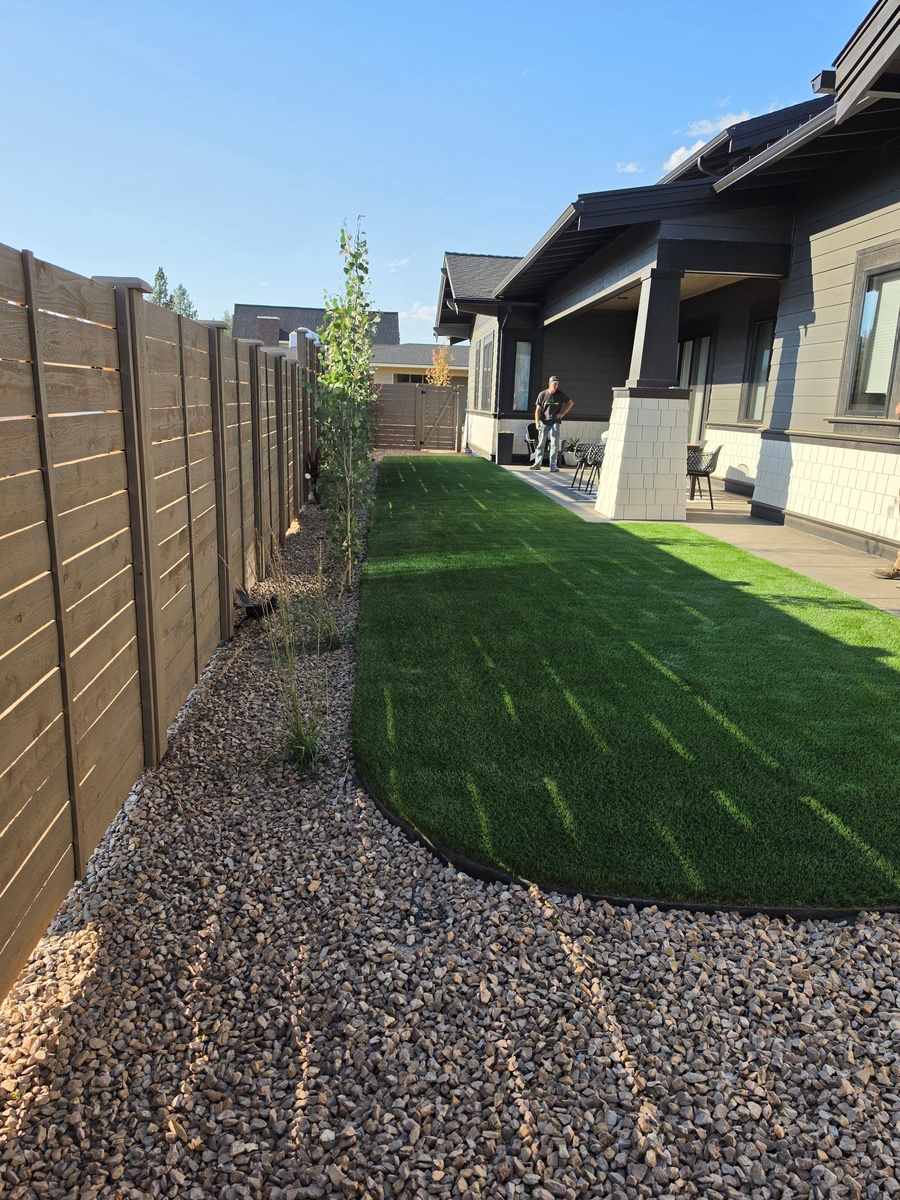 3377 Northwest Celilo Lane , Bend, OR, US