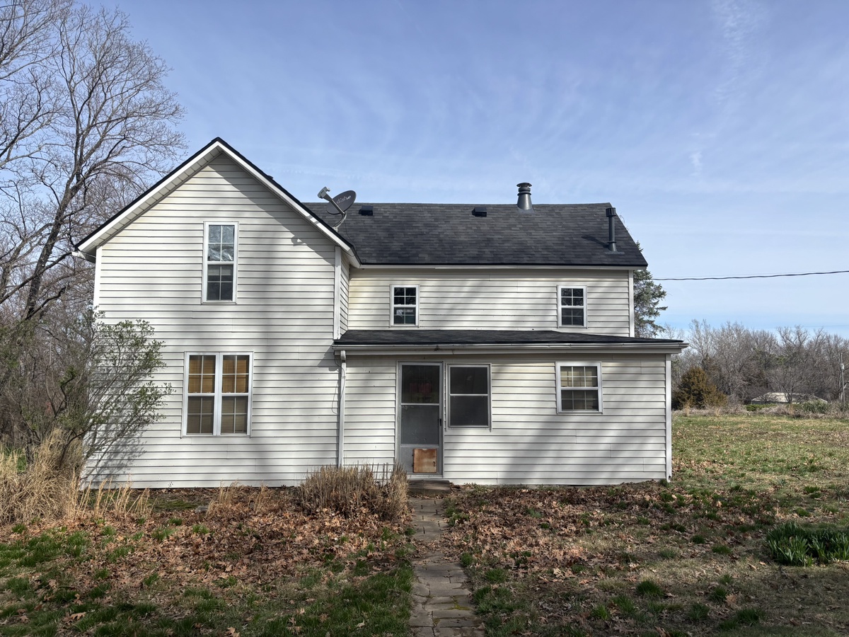 2091 North 600 Road , Baldwin City, KS, US