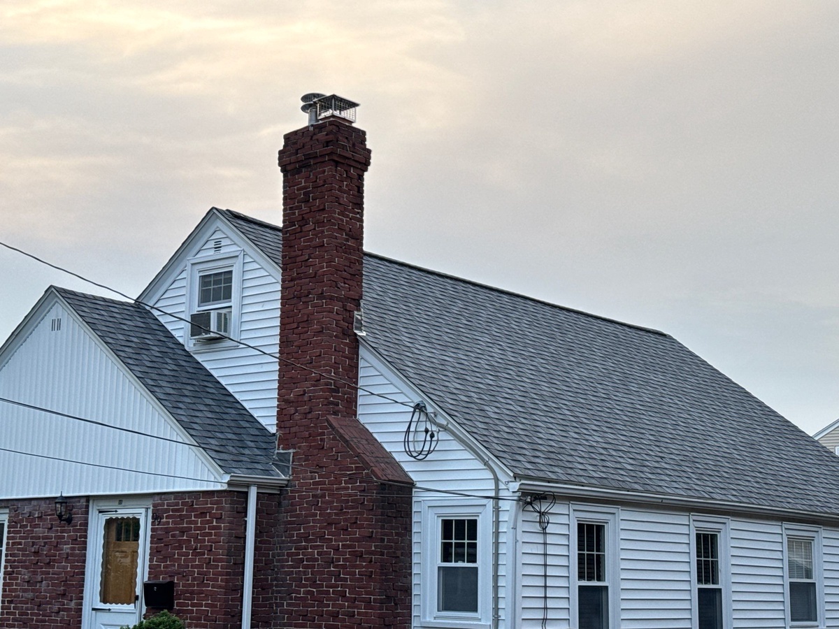 99 Moorland Avenue , Cranston, RI, US