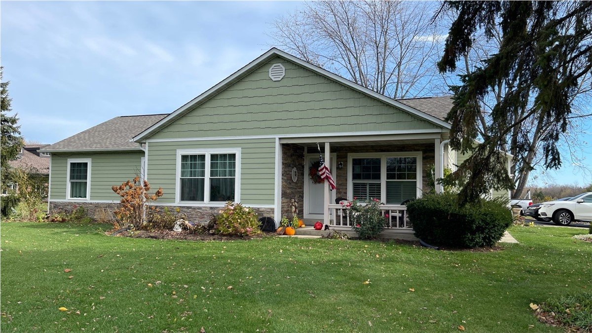 35393 Hunt Club Road , Gurnee, IL, US