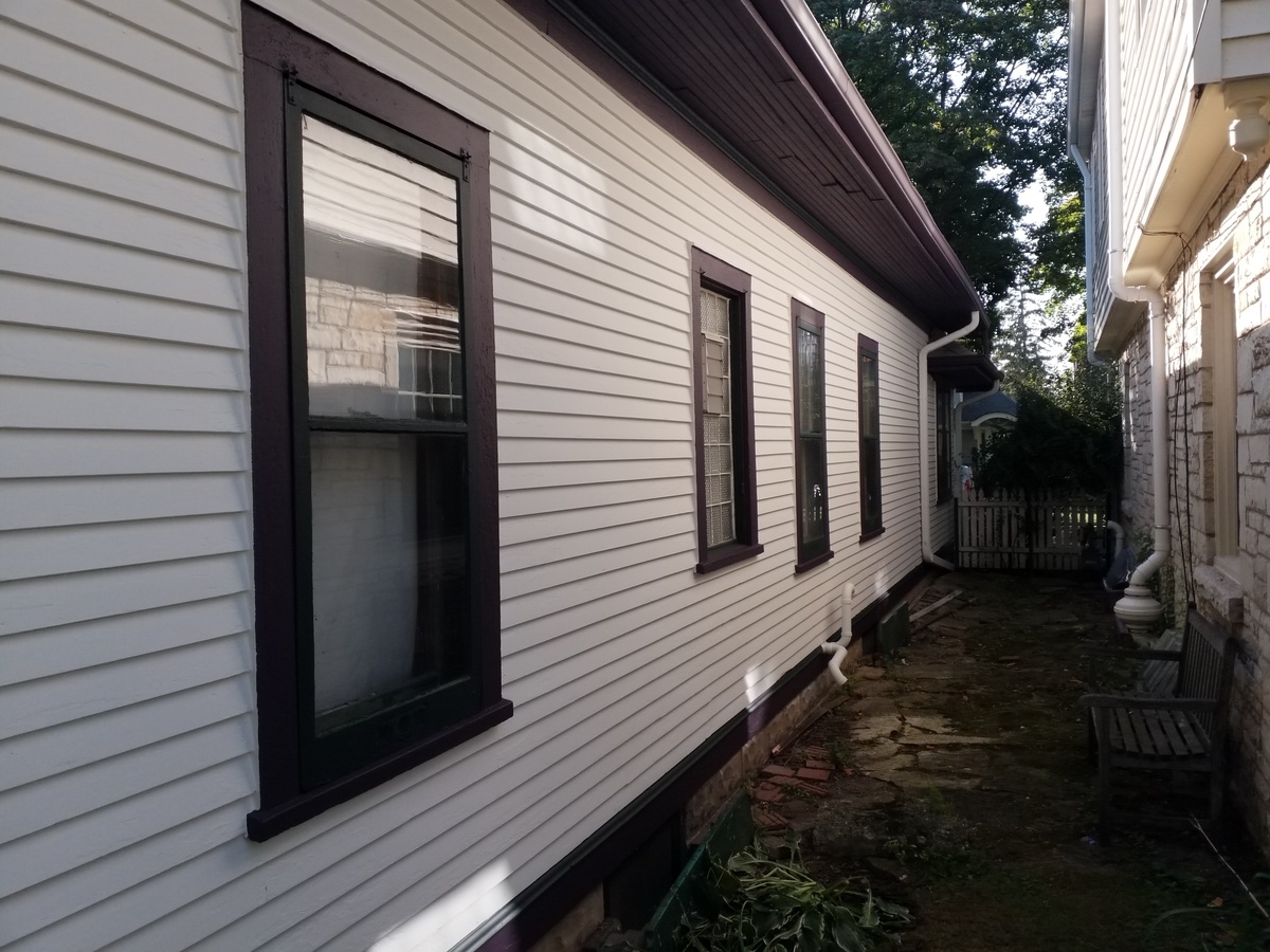 Charls Z. 2040 Forest Street, Milwaukee, WI