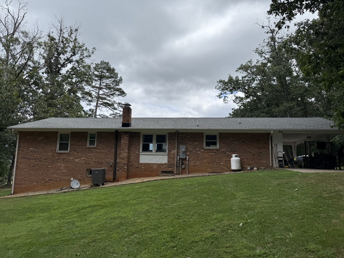 8338 Indian Trail Road , Harrisonburg, VA, US