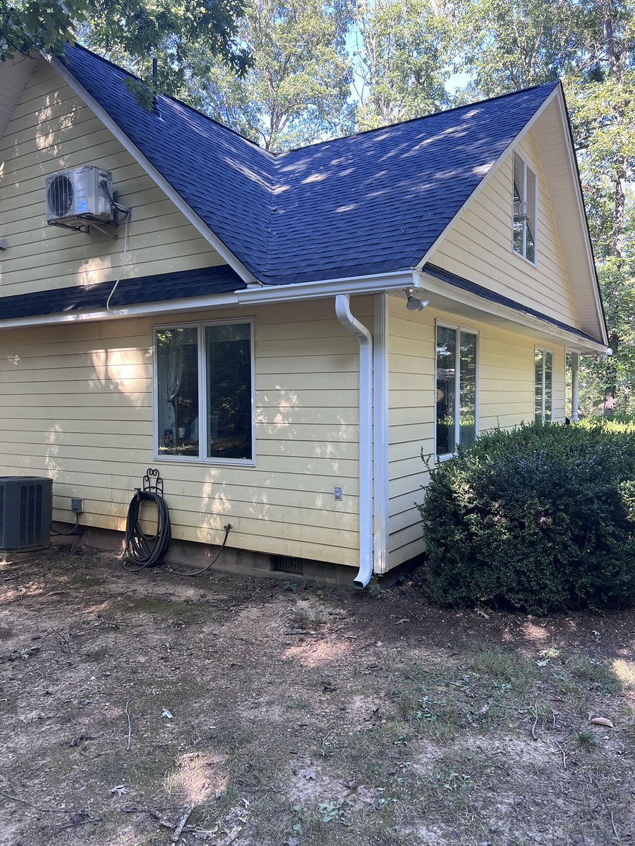 1607 Loving Road , Zion Crossroads, VA, US