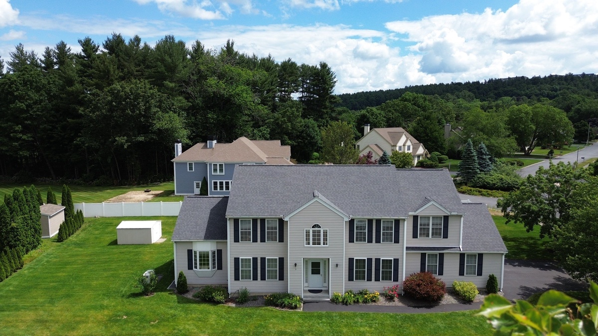 9 Wanda Lane , Nashua, NH, US
