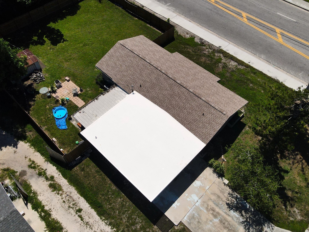 2203 26th Street West , Bradenton, FL, US