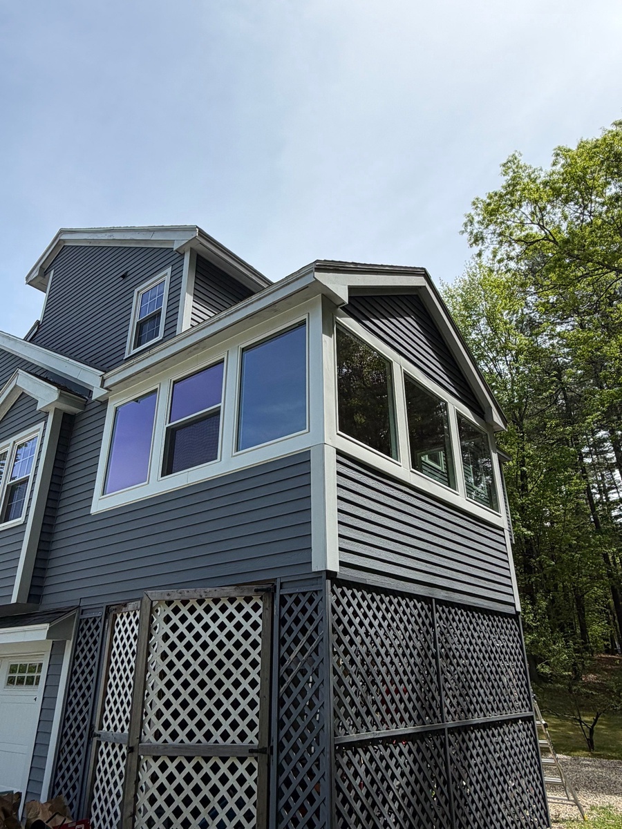 18 Jambard Road , Hollis, NH, US
