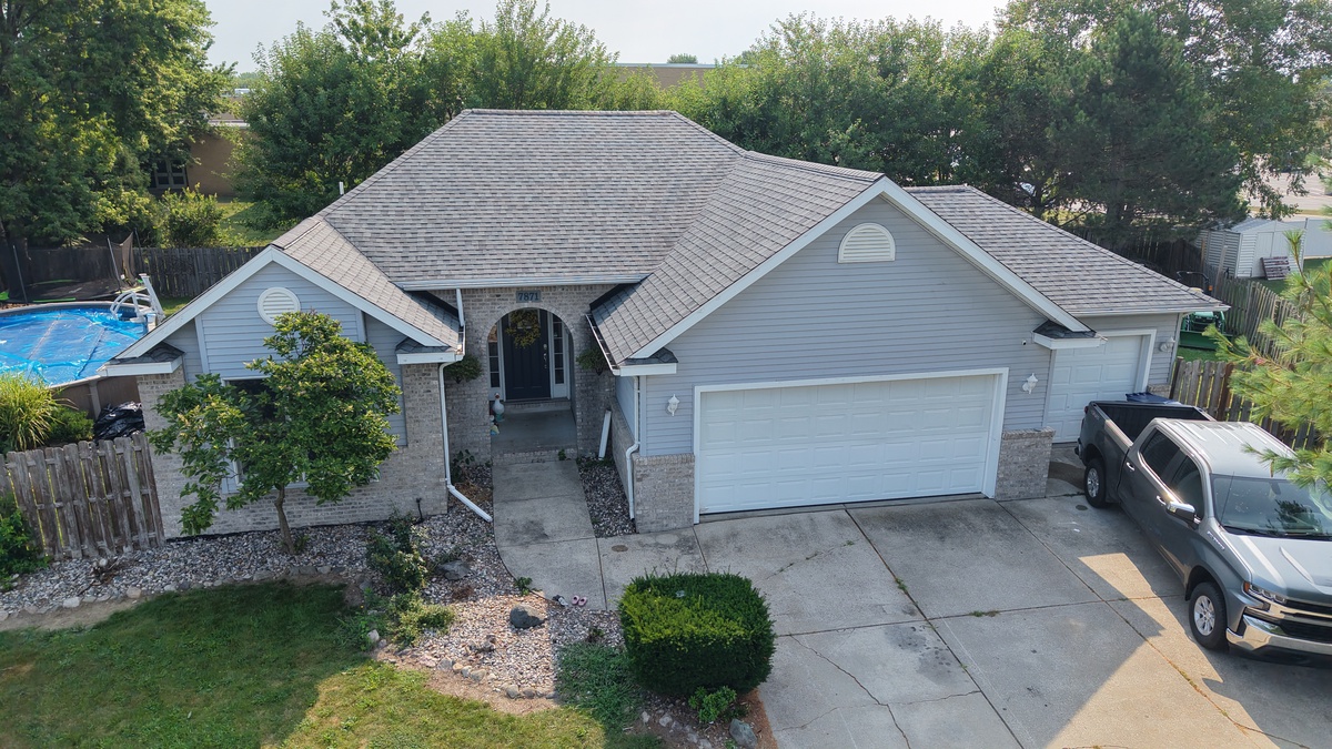 7871 Oak Court , Birch Run, MI, US