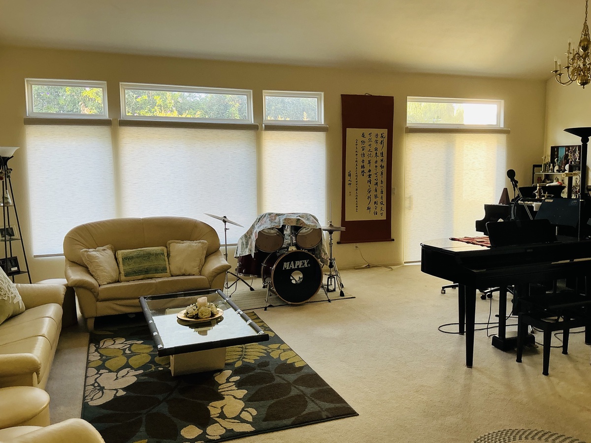 Los Angeles, CA, 91325, US
