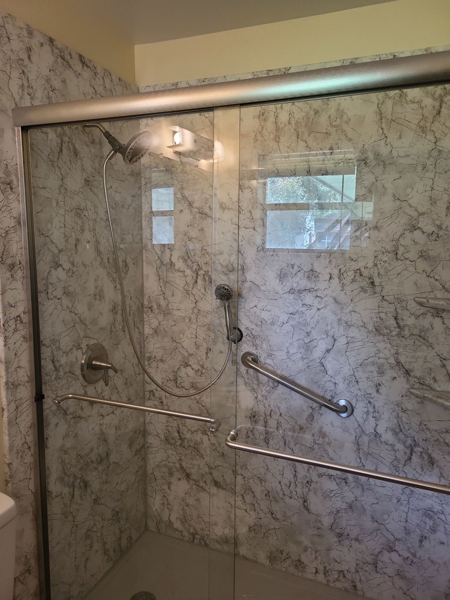1303 Parktown Drive , Ocean Springs, MS, US