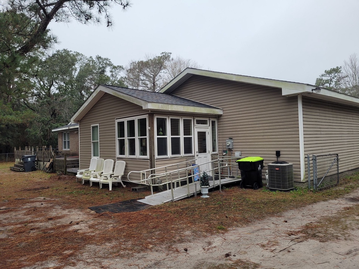 1735 Stanbury Road Southwest , Supply, NC, US