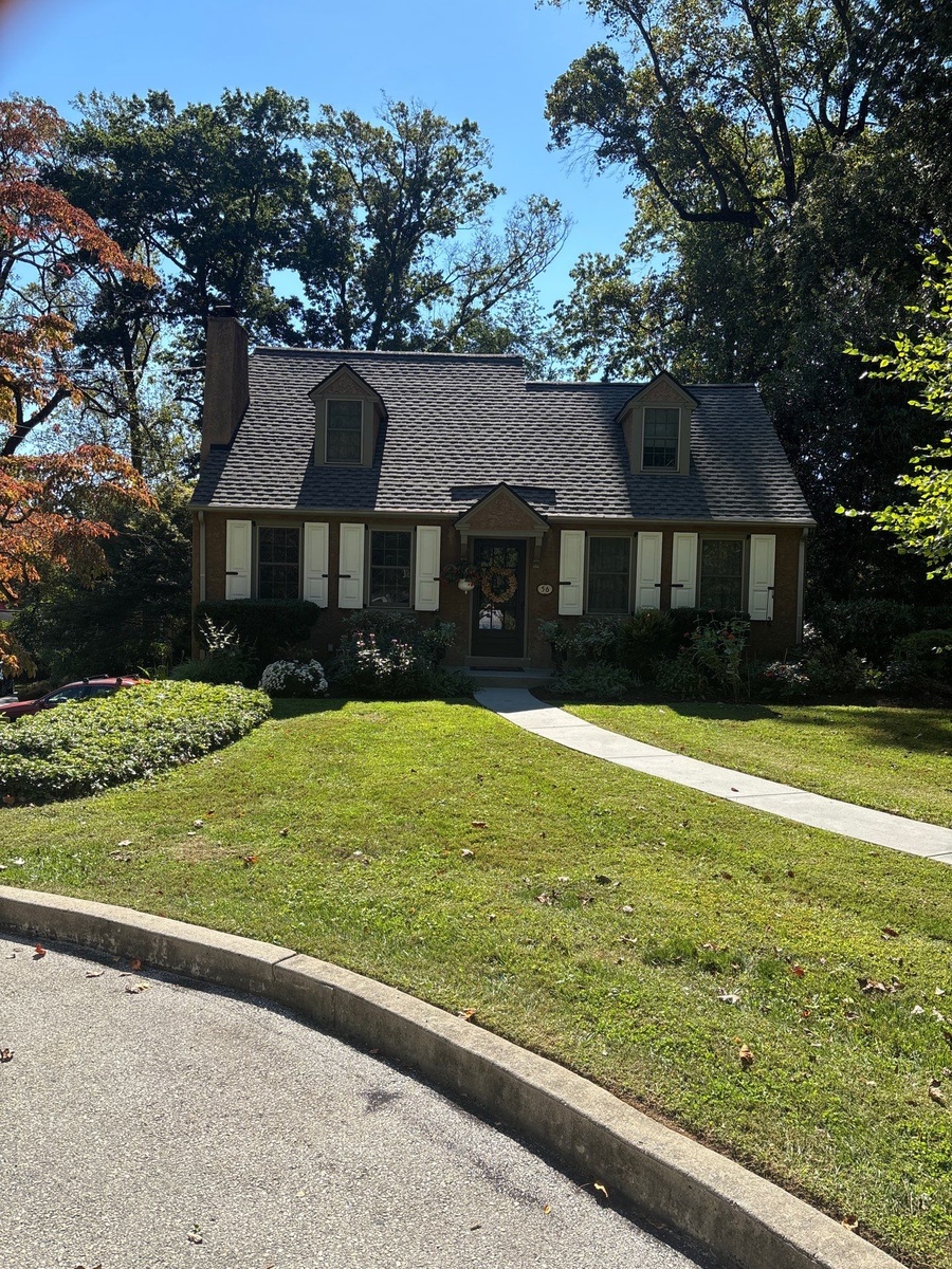 56 South Lloyd Avenue , Paoli, PA, US