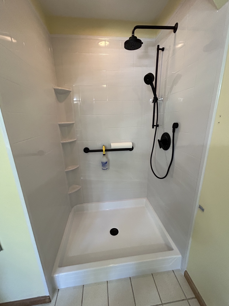 3241 Old Orchard Lane , Oshkosh, WI, US