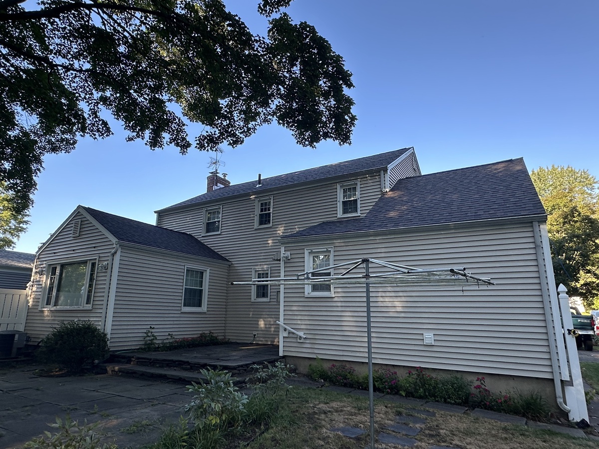 19 Bridlepath Road , West Hartford, CT, US