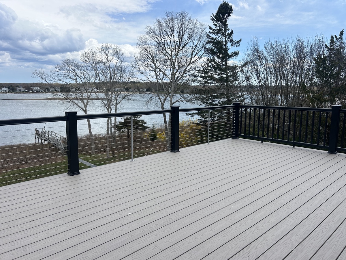 37 Harbor Drive , Bourne, MA, US