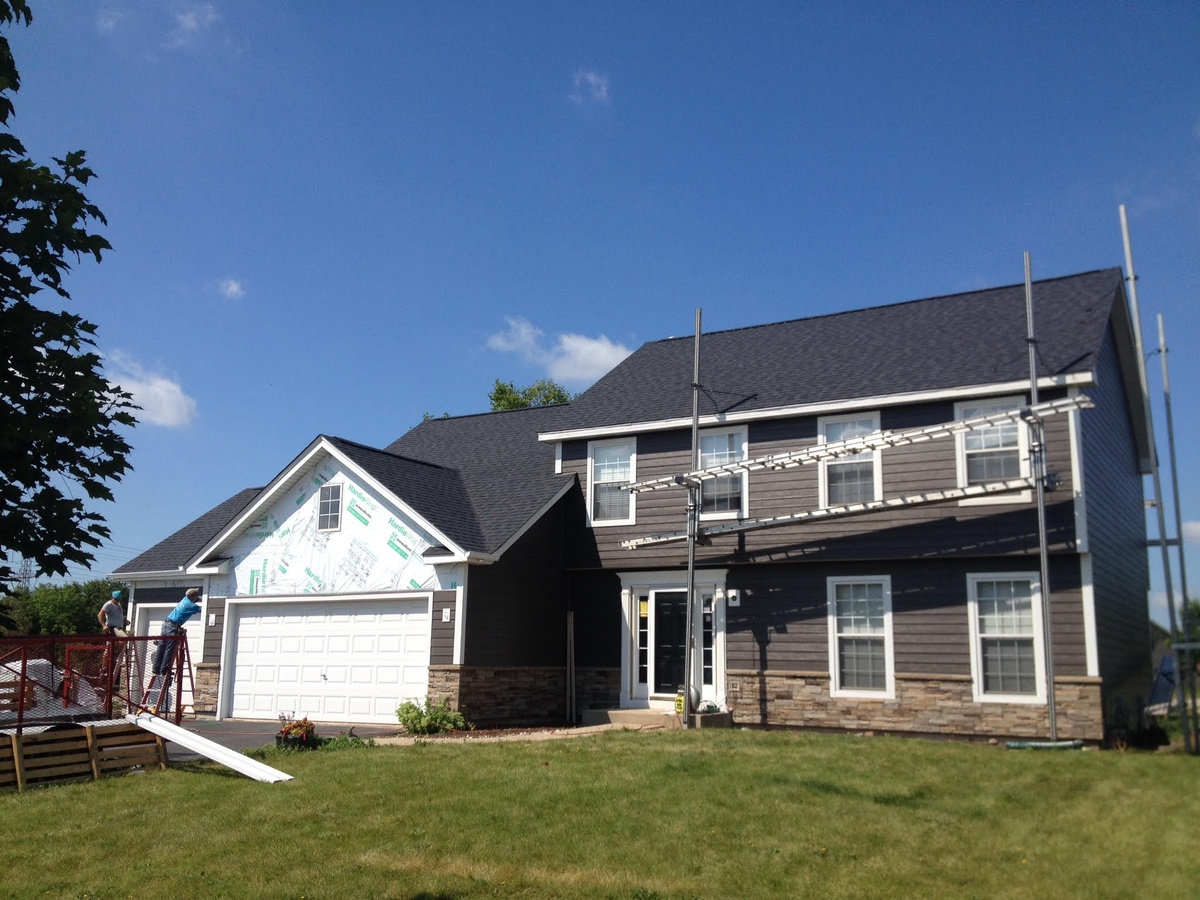 9 Creekside Court , North Aurora, IL, US