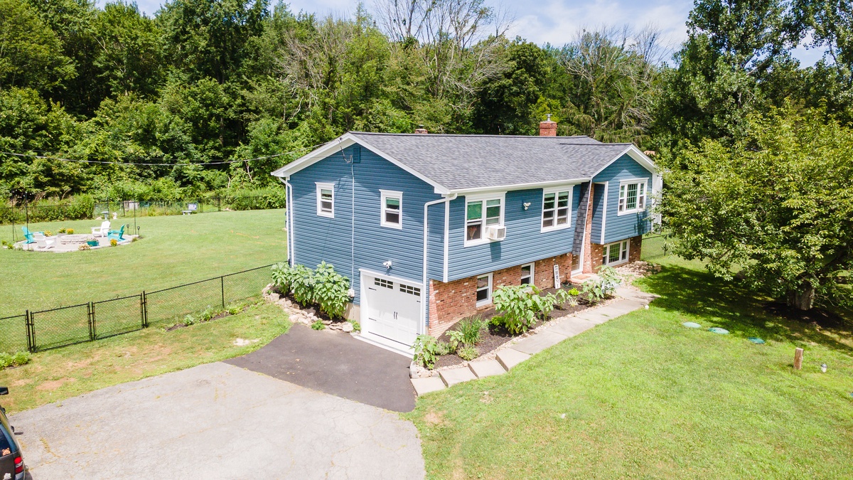 87 Mudtown Road , Wantage, NJ, US