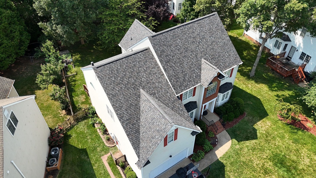 1212 Hawkins Wood Circle , Midlothian, VA, US