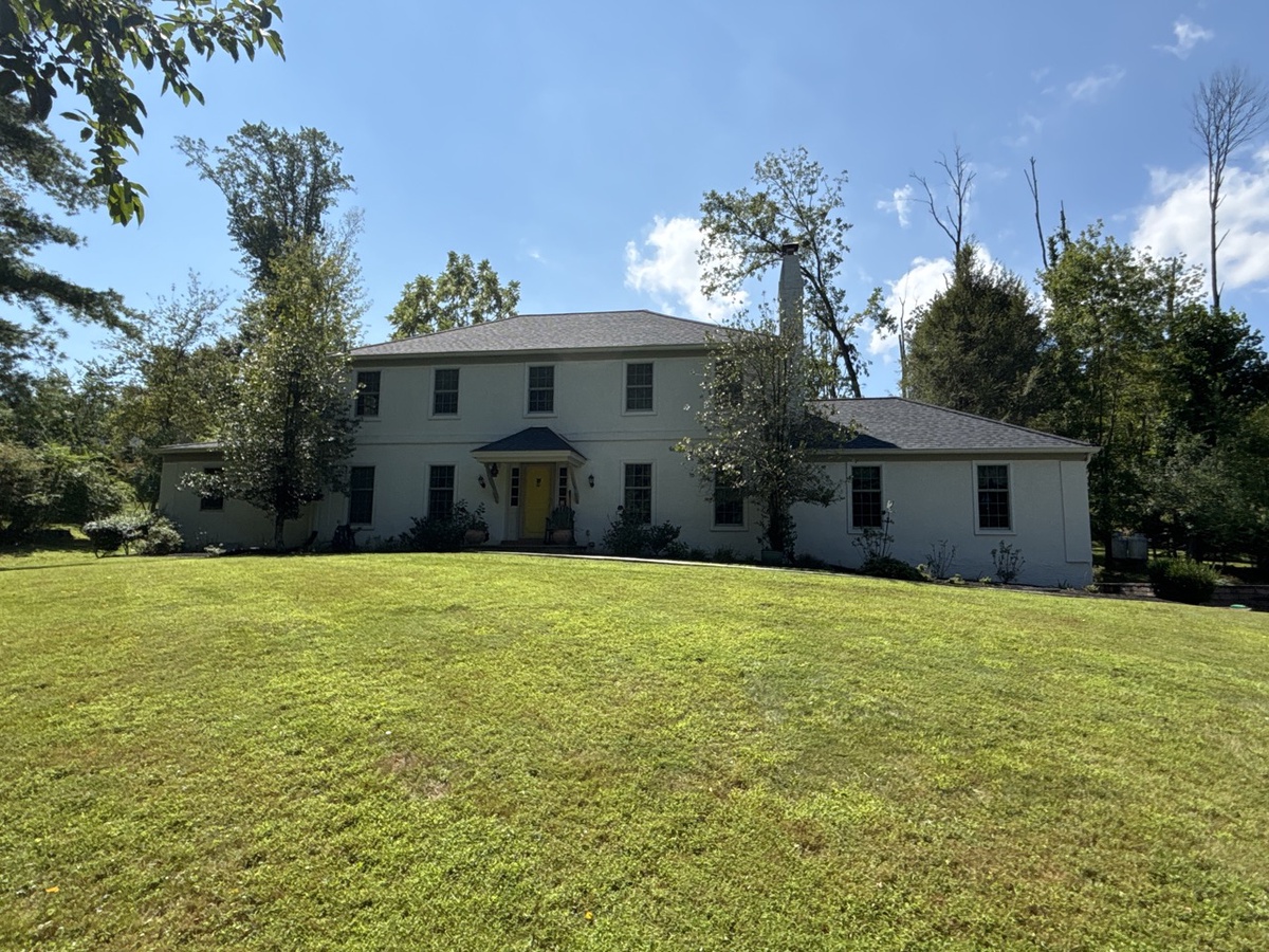 30 Old Covered Bridge Road , Newtown Square, PA, US