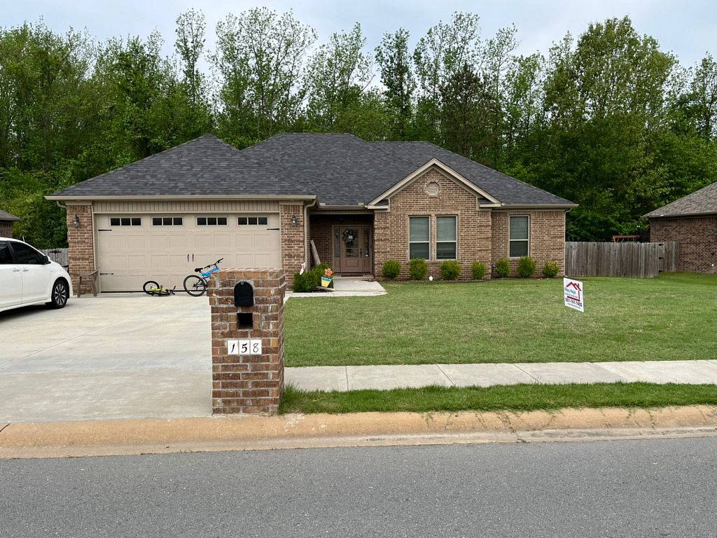 158 Creekside Drive , Austin, AR, US