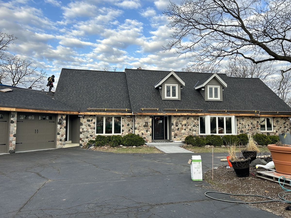W319S3514 Squire Road , Waukesha, WI, US