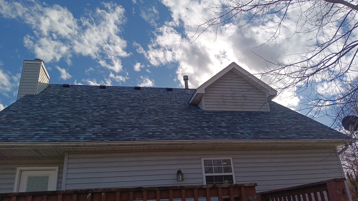 303 East Lawn Street , Odessa, MO, US