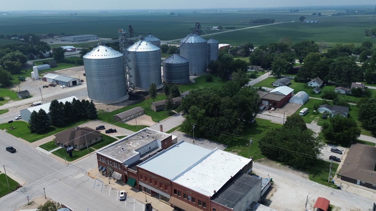 807 Shakespeare Avenue , Stratford, IA, US