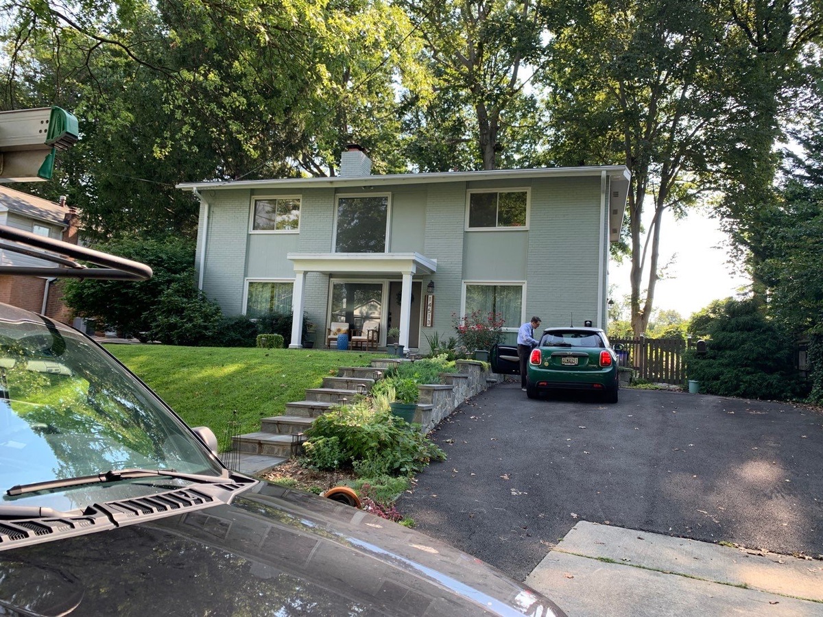 14513 Melinda Lane , Rockville, MD, US
