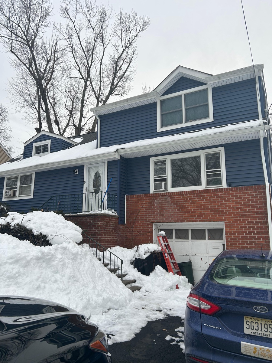 5 Bryn Mawr Road , West Orange, NJ, US