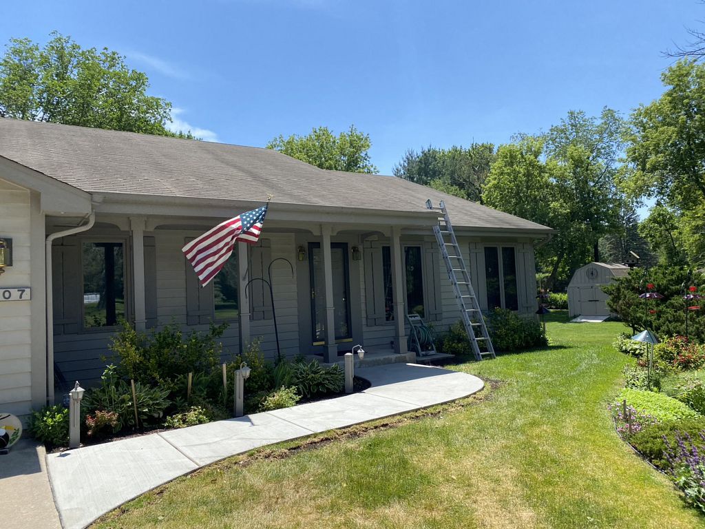 1007 Criglas Road , Wales, WI, US