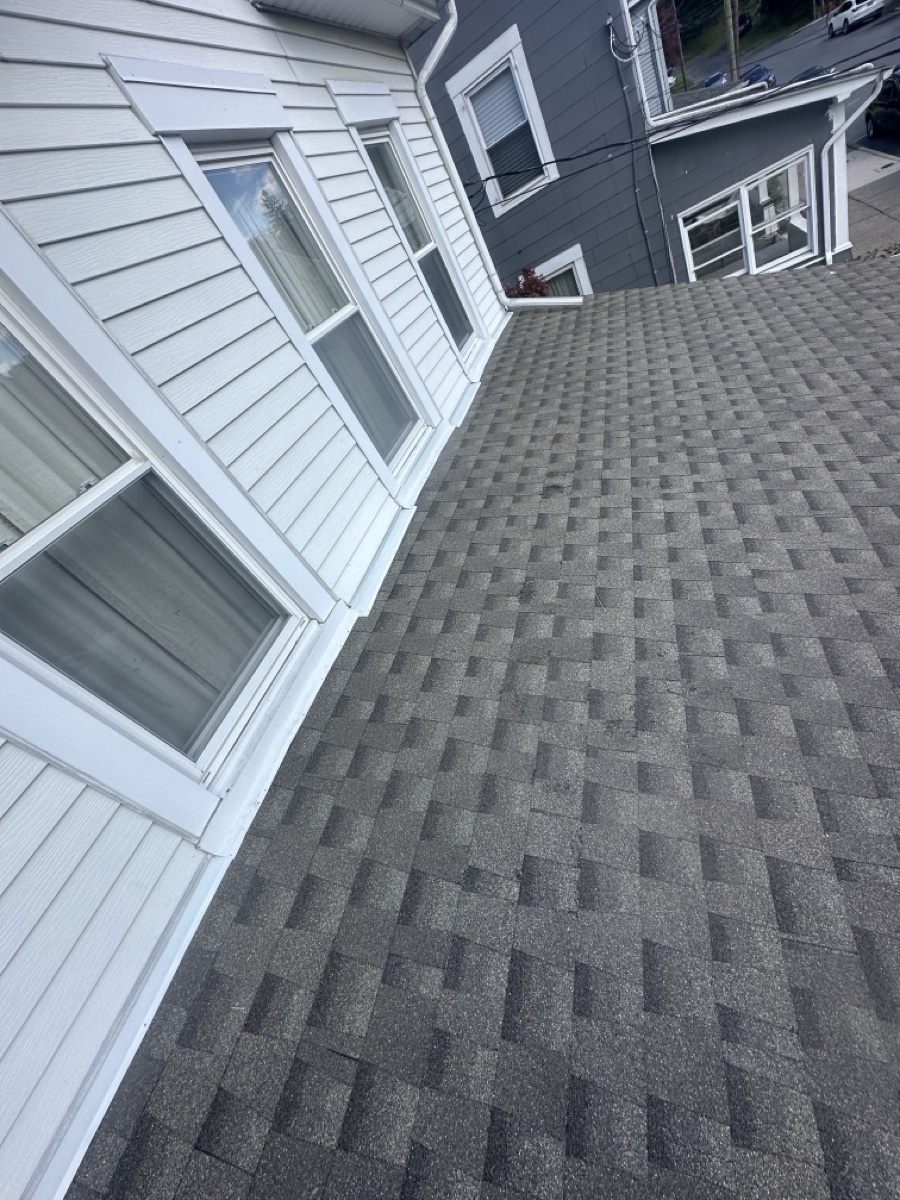 419 2nd Street , Slatington, PA, US