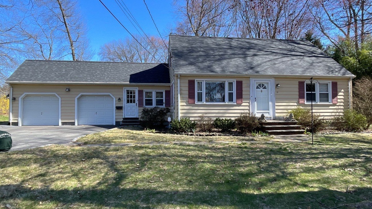 11 Birch Ln , Florham Park, NJ, US