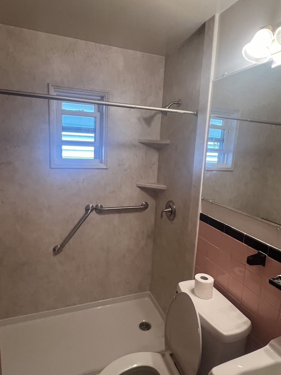 Waynesboro, VA, 22980, US