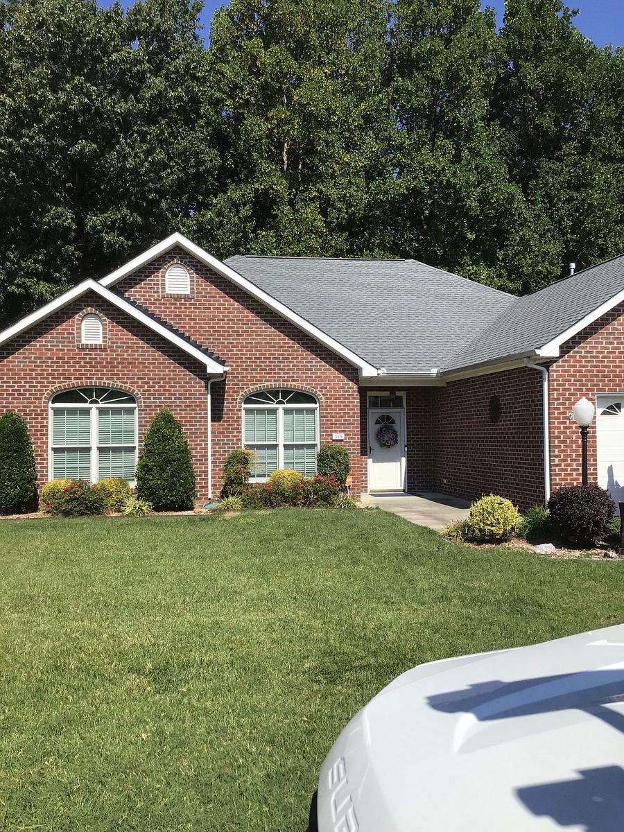 515 Cobblestone Drive , Hopewell, VA, US