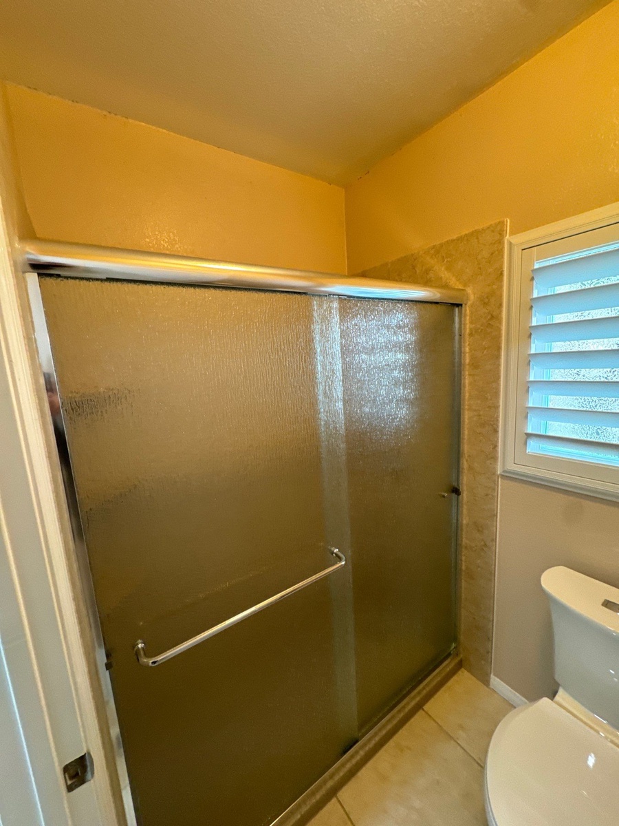 Escondido, CA, 92025, US