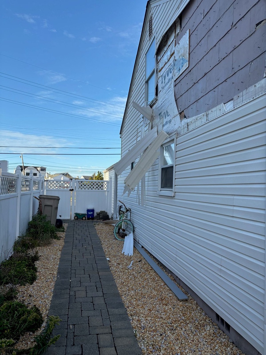 104 Sunset Drive North , Seaside Heights, NJ, US