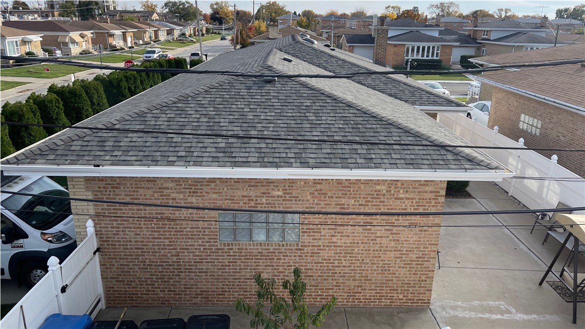 8500 West Winona Street , Chicago, IL, US