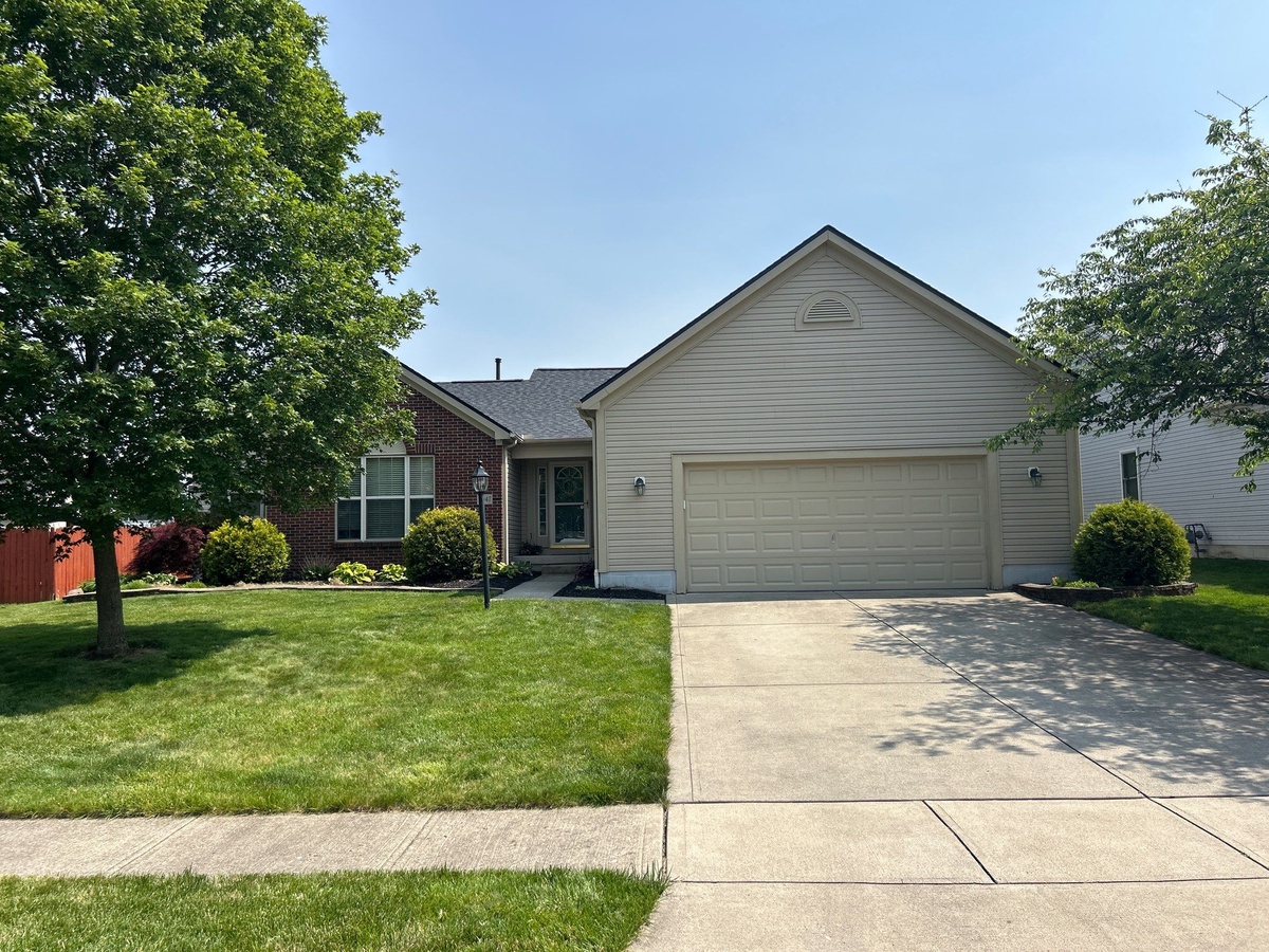 2047 Twin Flower Circle , Grove City, OH, US