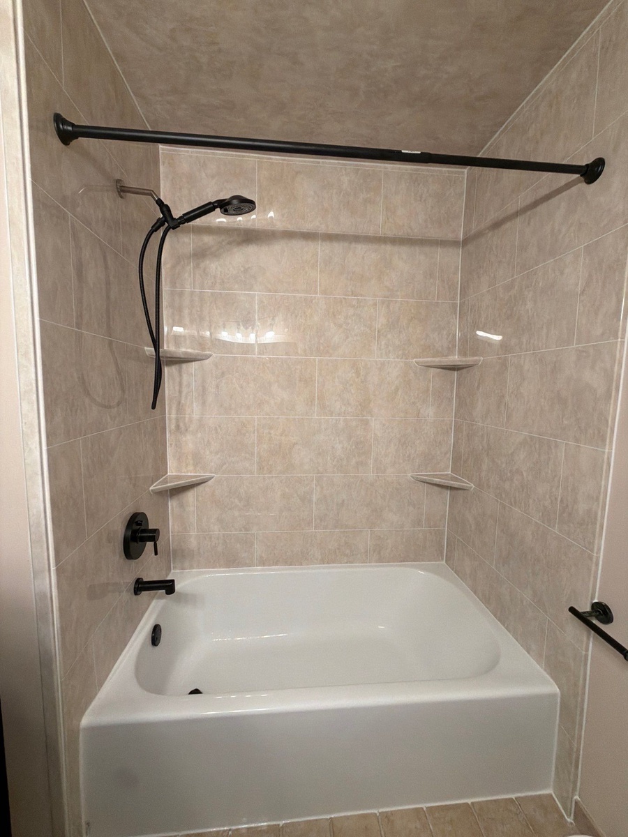 528 Corwill Terrace , Toms River, NJ, US