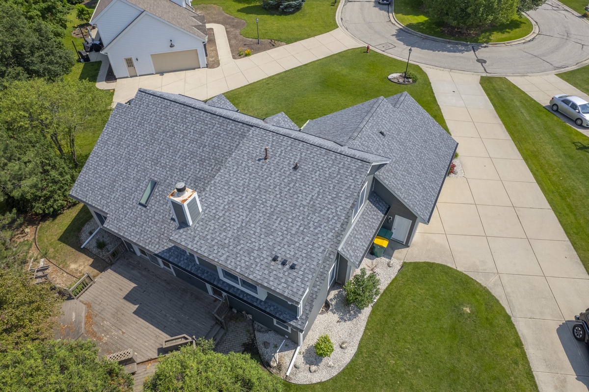 W150N10145 Summer Hill Court , Germantown, WI, US